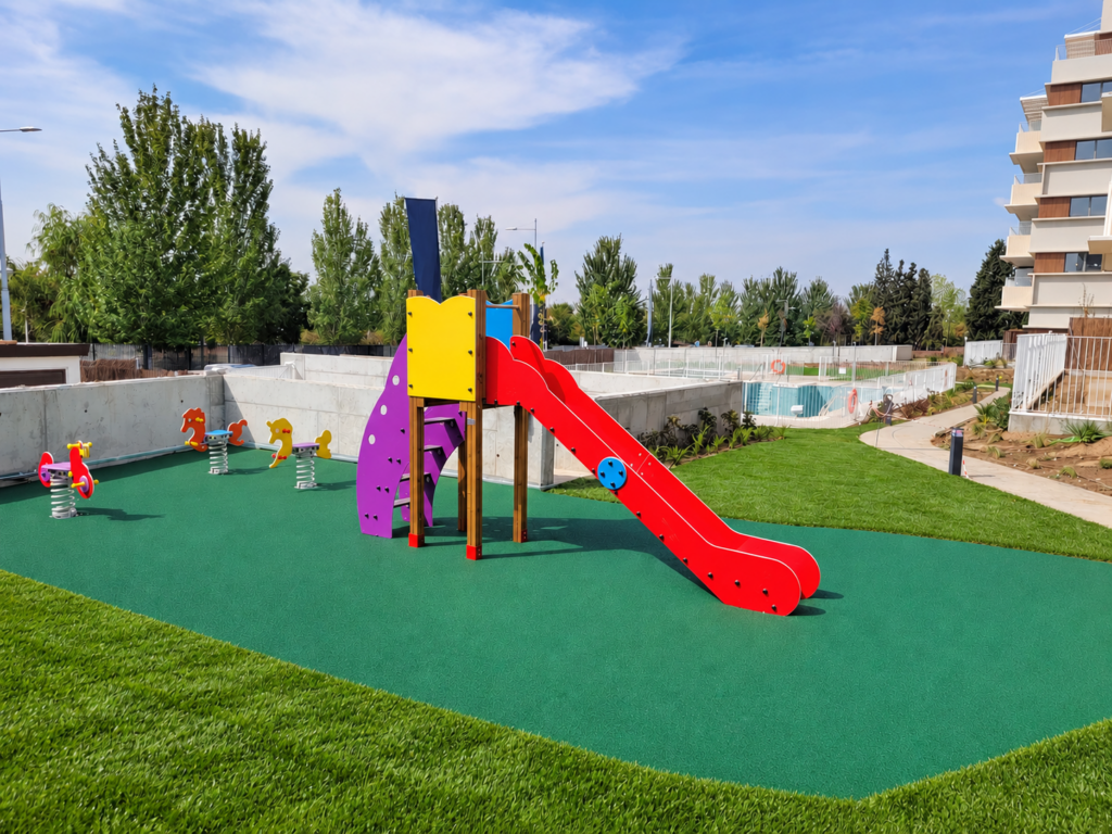 PARQUE INFANTIL EN COMUNIDAD DE PROPIETARIOS